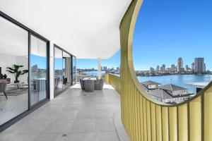 surfers paradise
