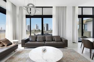 surfers paradise