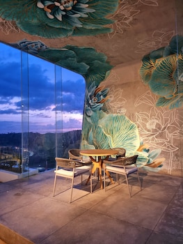 truntum boutique mandalika