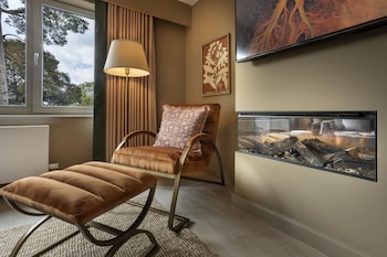 barakat lakes escape