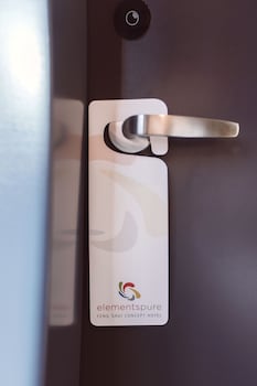 hotel libertas elements pure