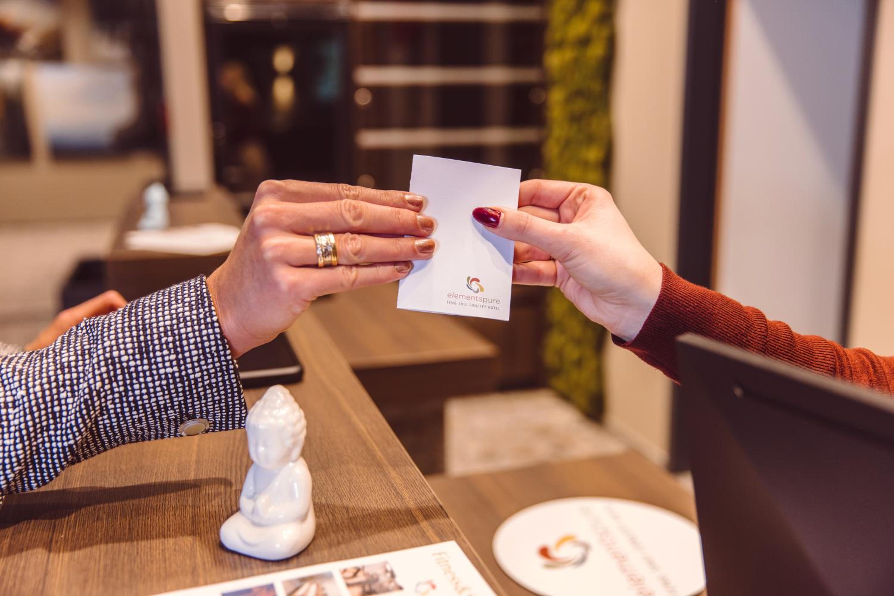 hotel libertas elements pure