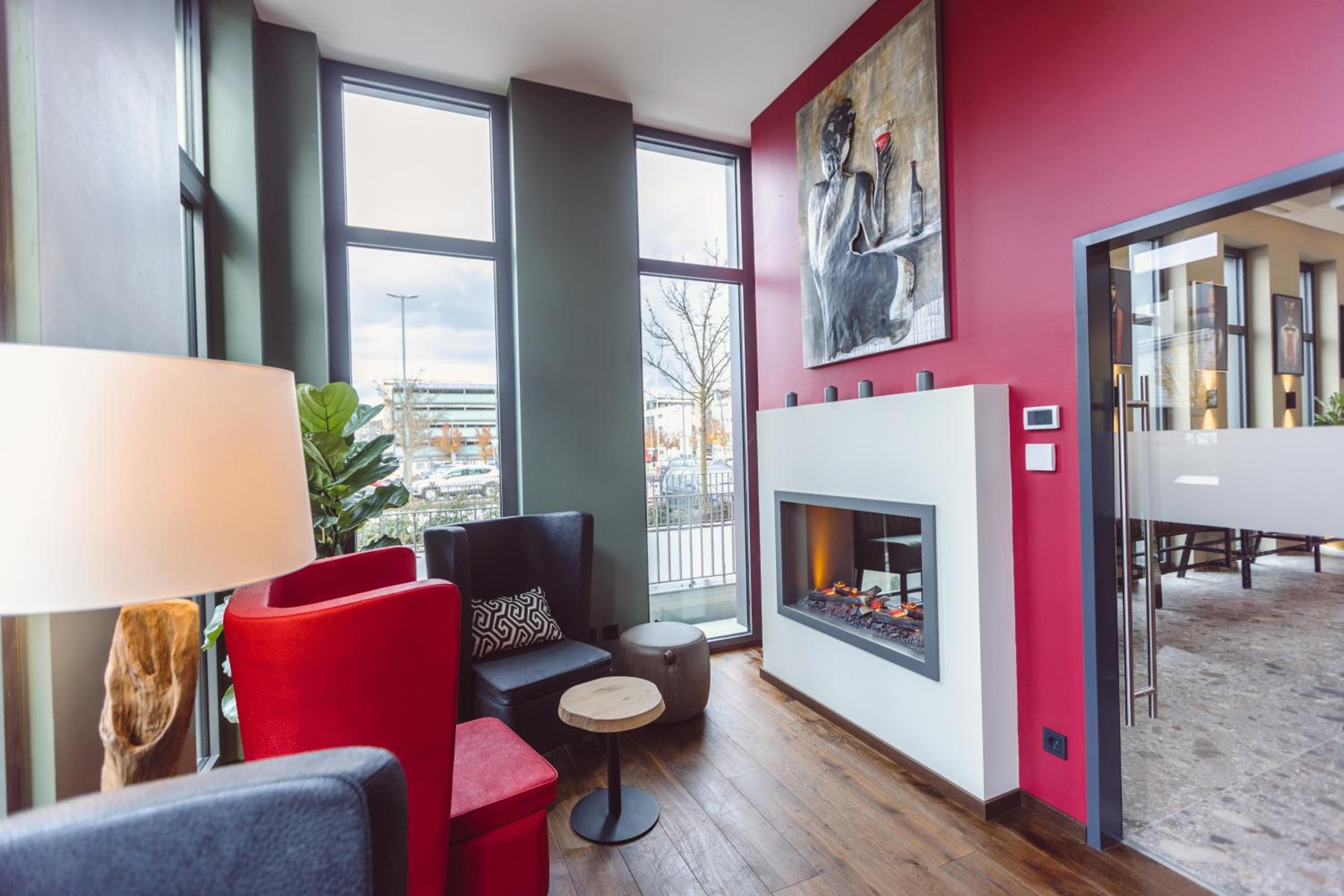 hotel libertas elements pure