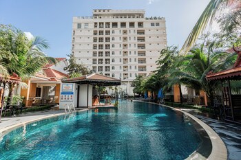 sea breeze hotel and villa