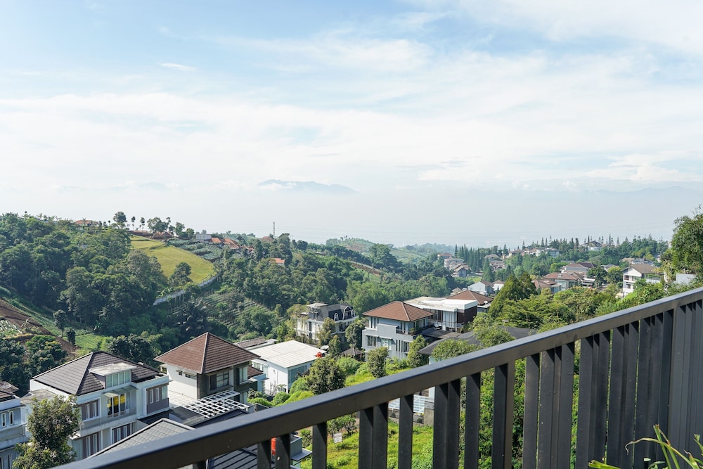 greenhill mountain view villa 8 br with heated private pool