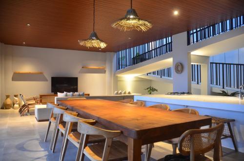 greenhill mountain view villa 8 br with heated private pool