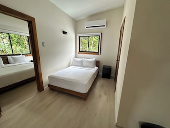 mt plaisir estate hotel