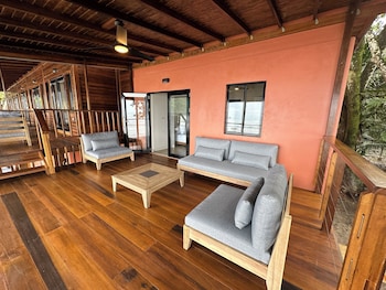 Mt. Plaisir Estate Hotel,Grande Riviere>>Blanchisseuse,3 star
