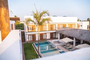 mikiki lifestyle hotel