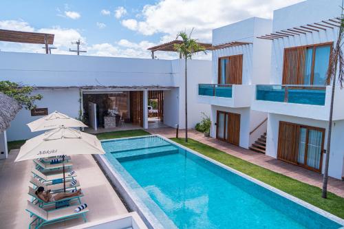 mikiki lifestyle hotel