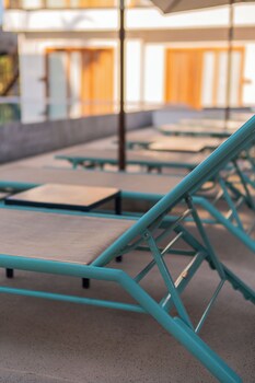 mikiki lifestyle hotel