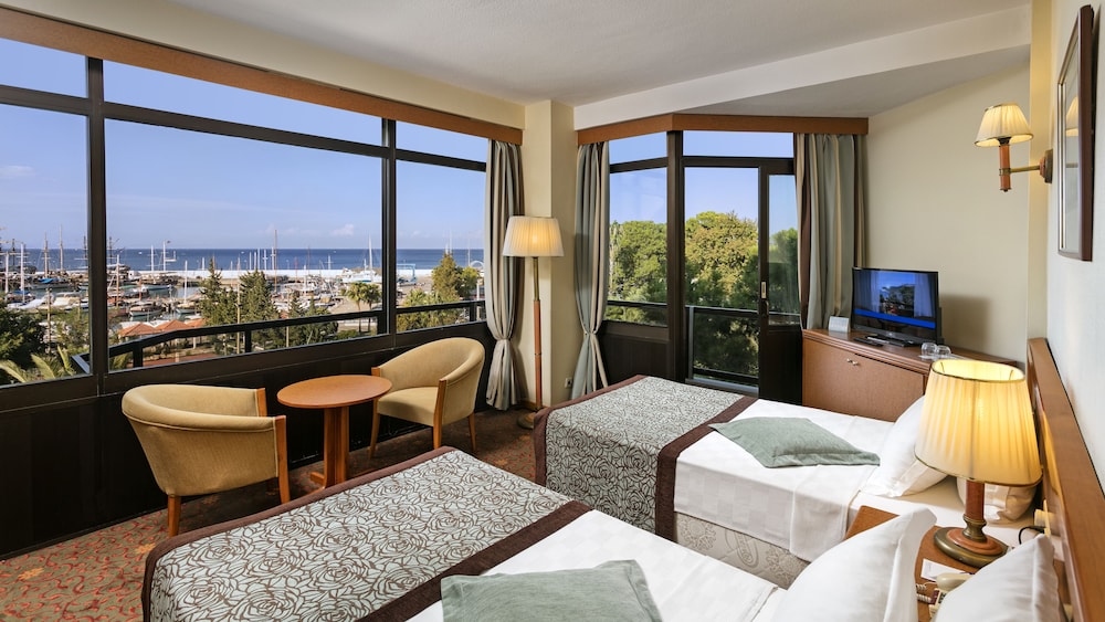 ozkaymak marina hotel all inclusive