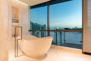 intercontinental changsha by ihg