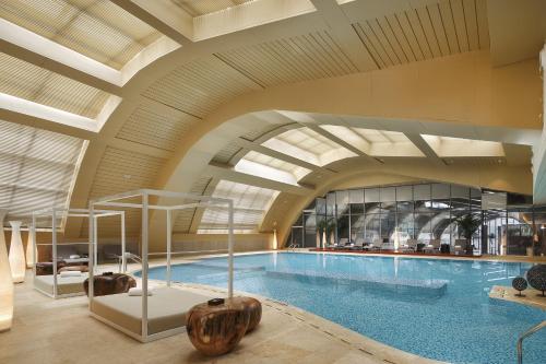 intercontinental changsha by ihg