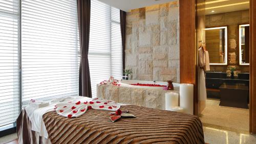 intercontinental changsha by ihg