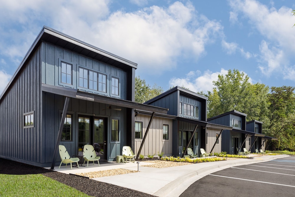 the station by compo hotels