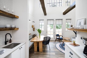 the station by compo hotels