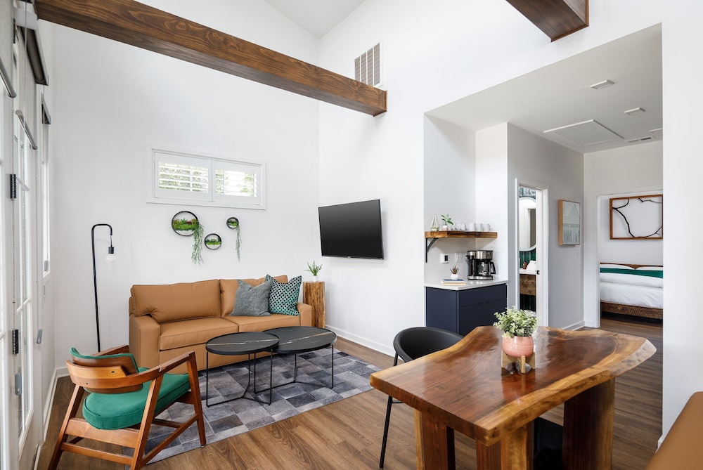 the station by compo hotels