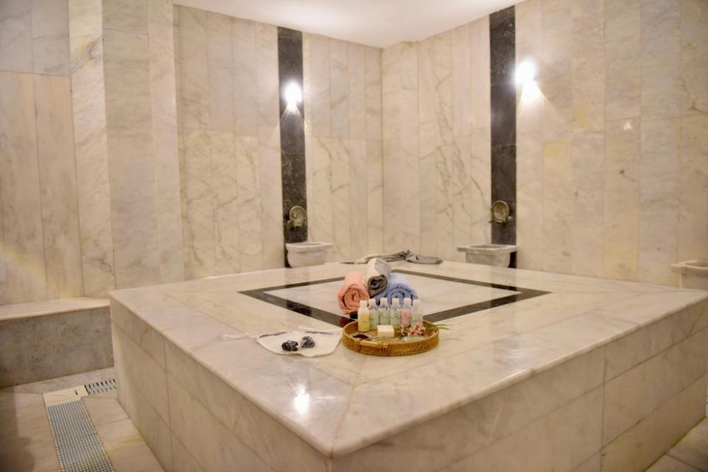 rose garden premium hotel