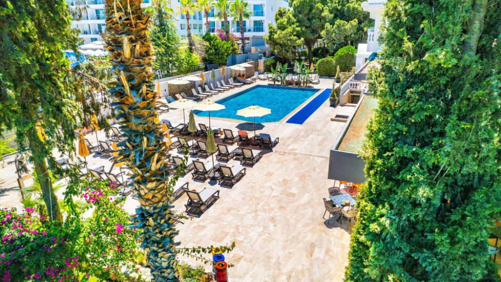 rose garden premium hotel