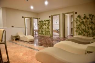 rose garden premium hotel