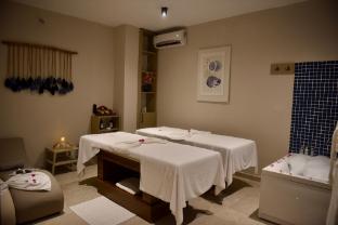 rose garden premium hotel