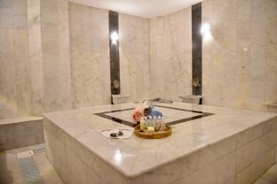 rose garden premium hotel