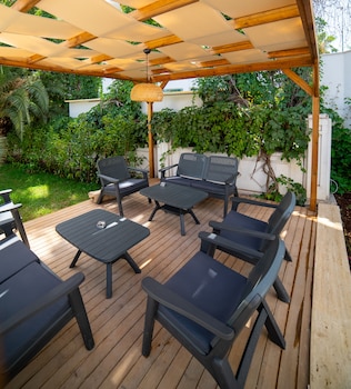 rose garden premium hotel