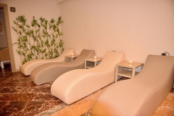 rose garden premium hotel