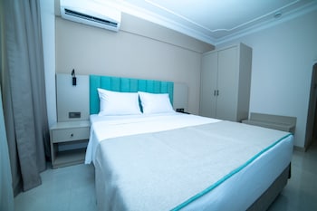 rose garden premium hotel