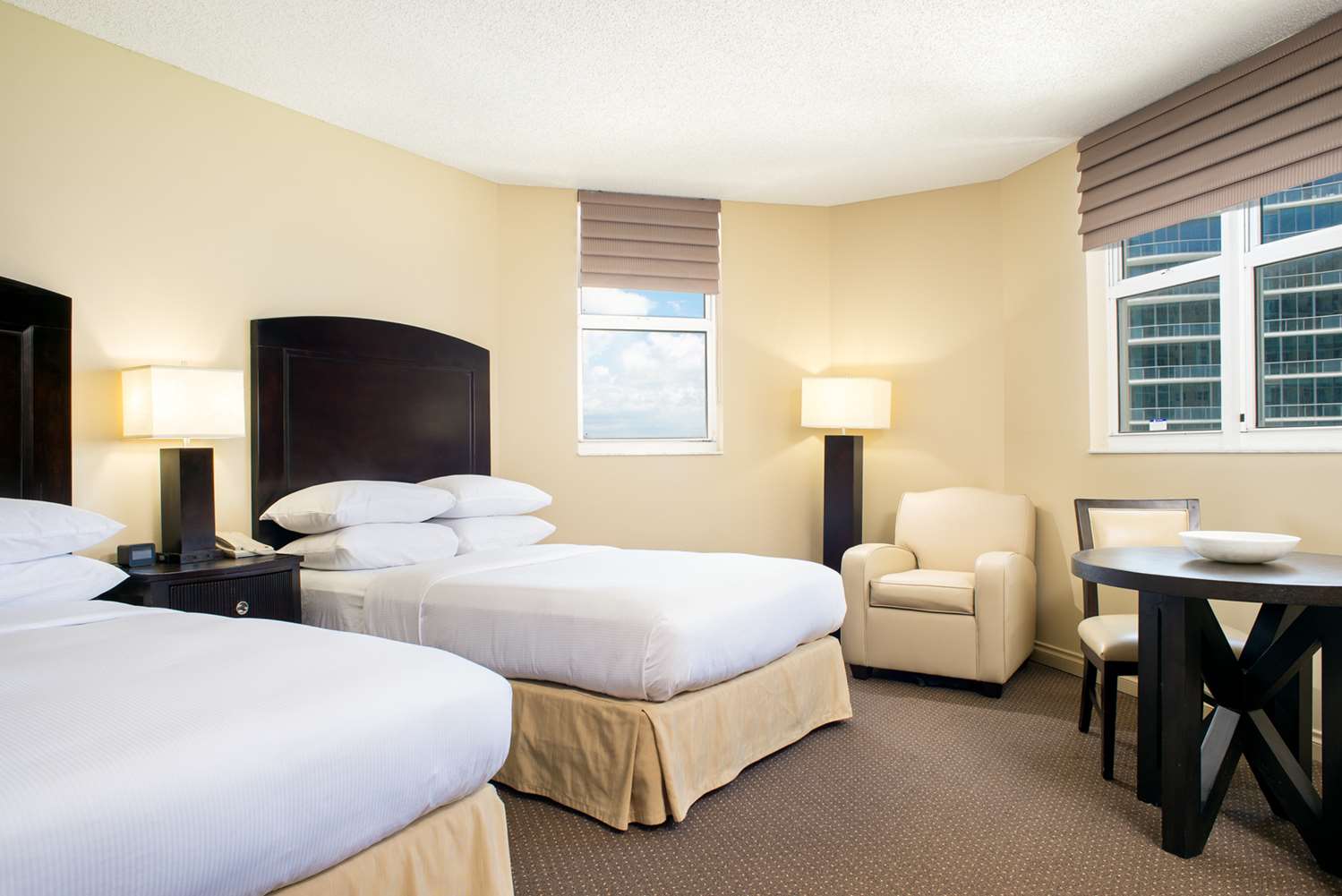doubletree resort and spa by hilton ocean point n miami beach