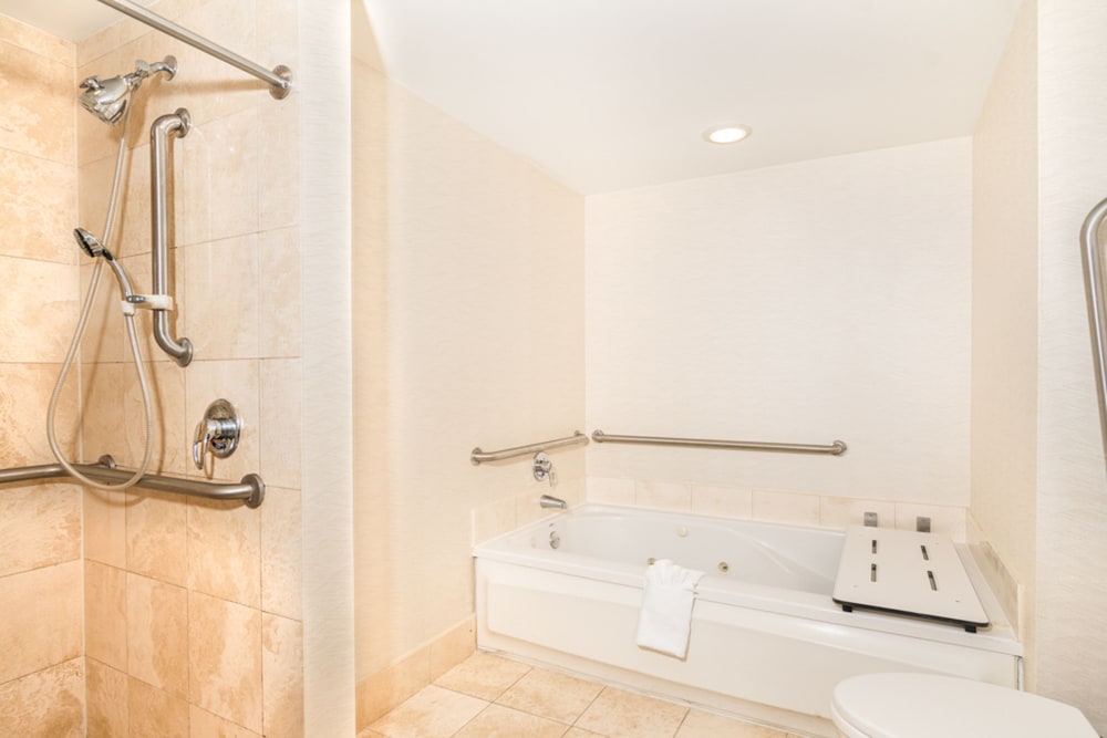 doubletree resort and spa by hilton ocean point n miami beach