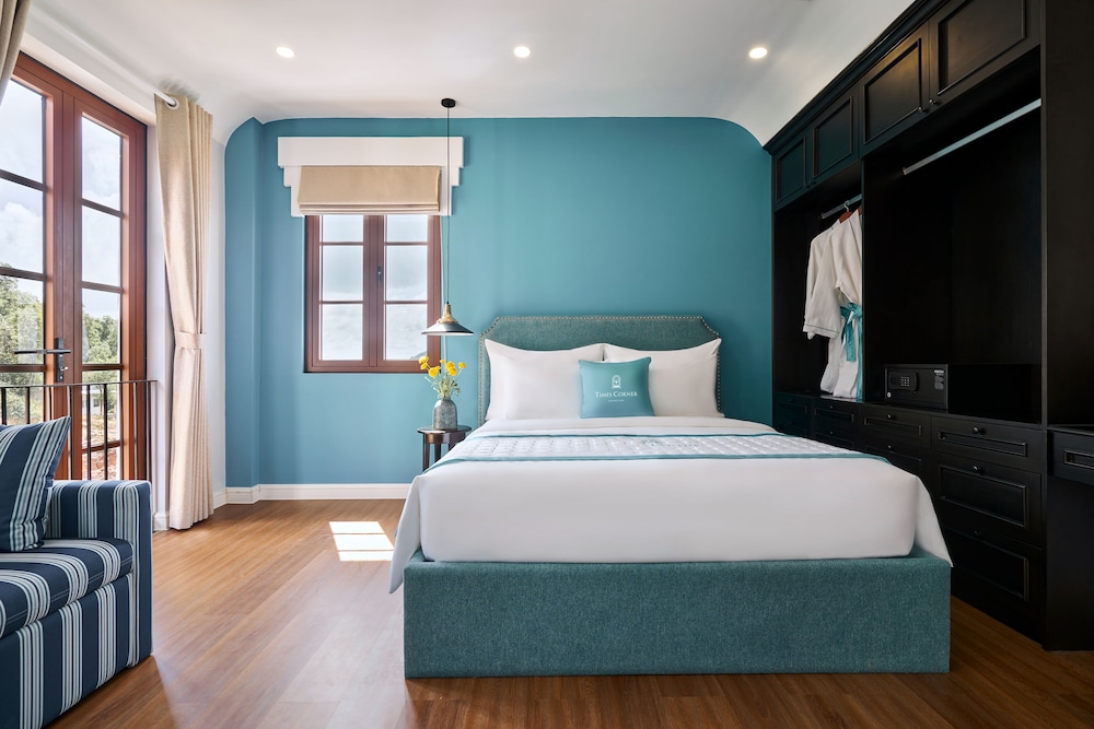 times corner sorrento boutique hotel