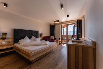 panorama hotel huberhof