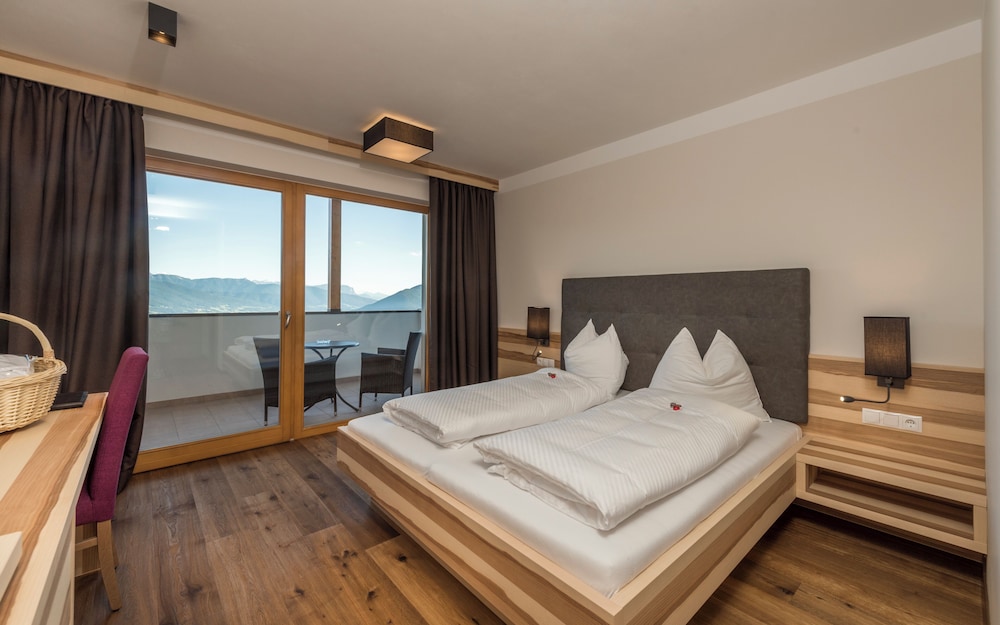 panorama hotel huberhof