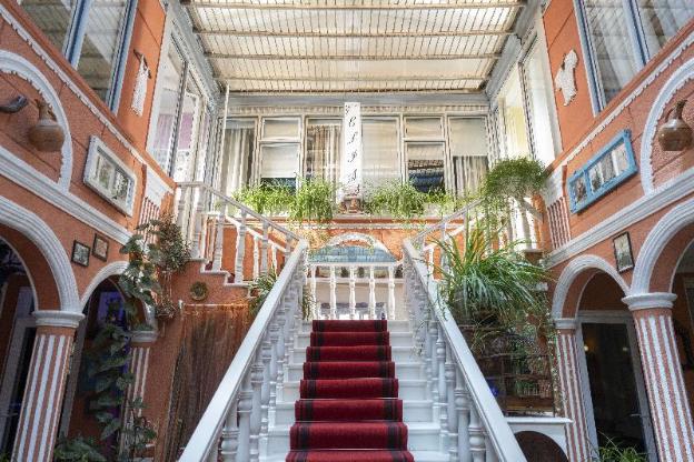 elia boutique hostel