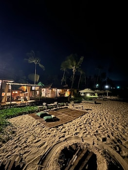 joju bangalos and bistro