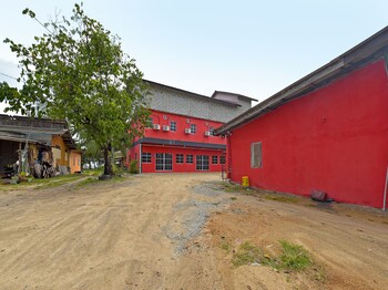 oyo 90664 rabi hotel