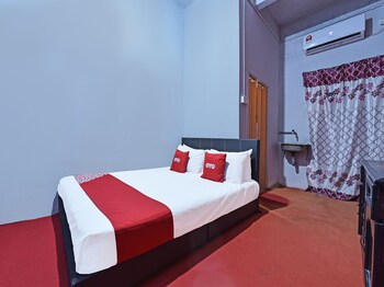oyo 90664 rabi hotel