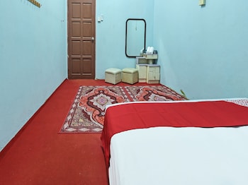 oyo 90664 rabi hotel