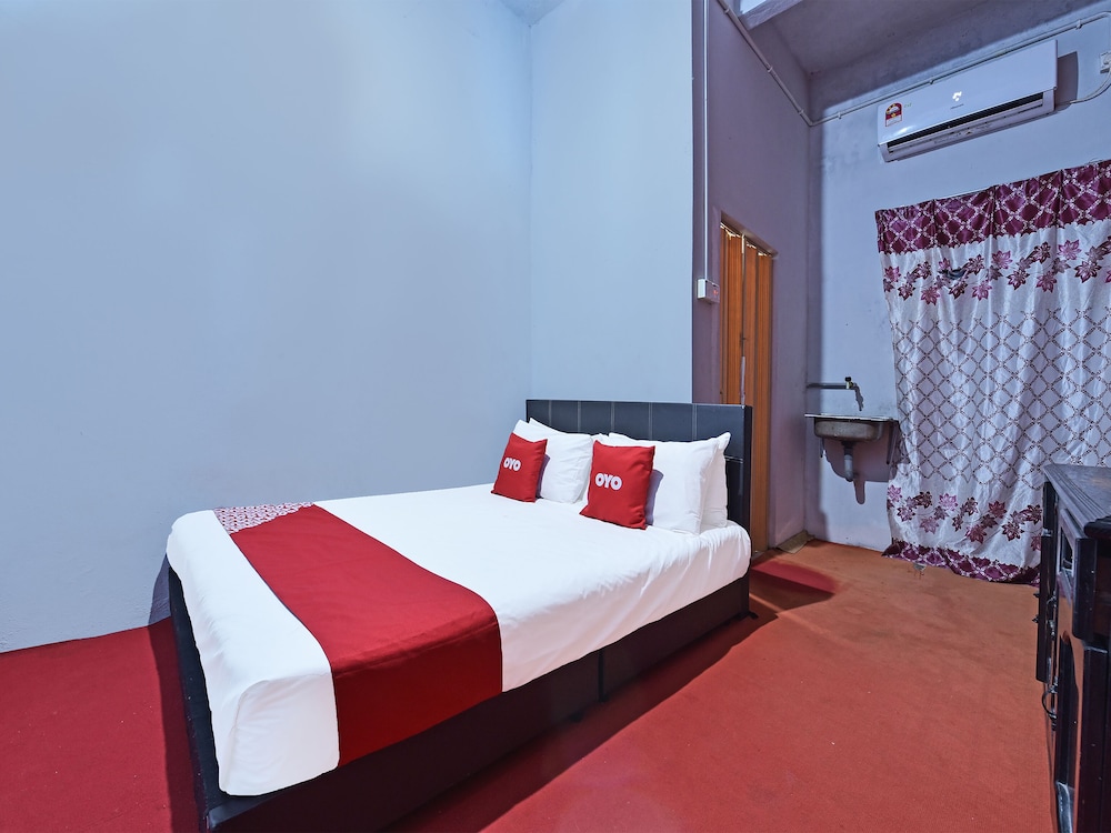 oyo 90664 rabi hotel