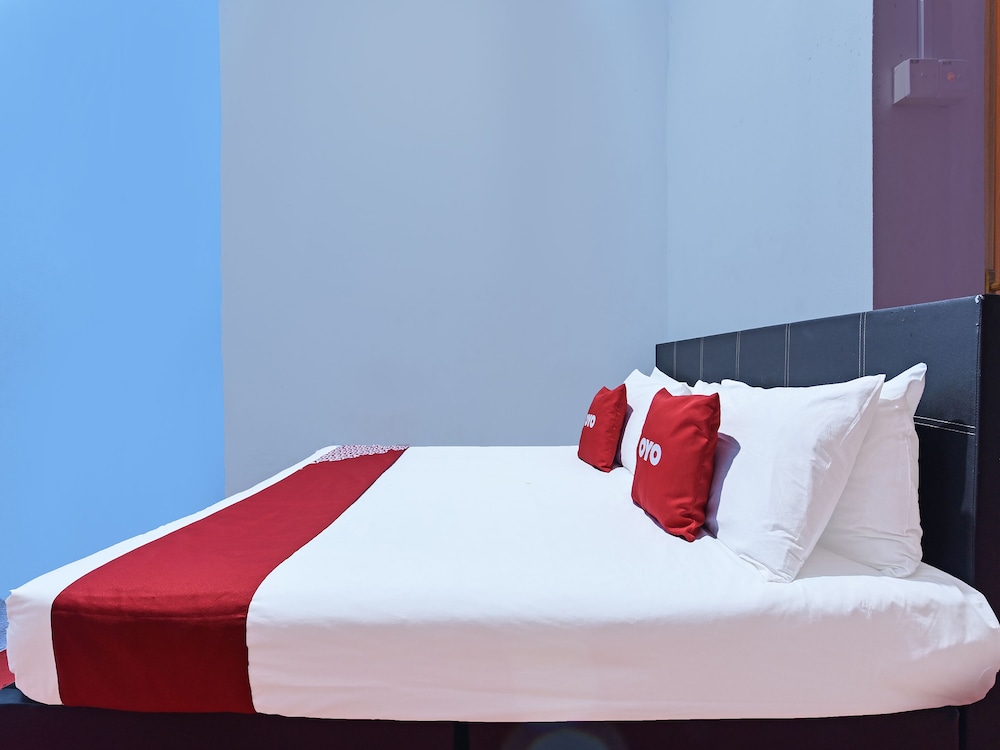 oyo 90664 rabi hotel
