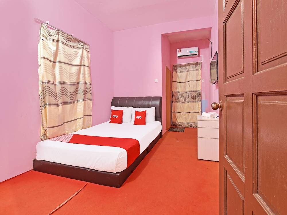 oyo 90664 rabi hotel
