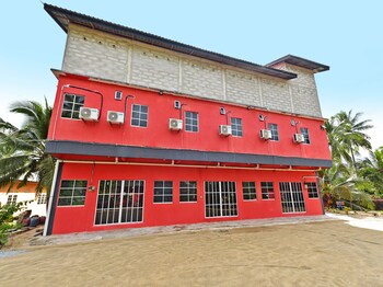 oyo 90664 rabi hotel