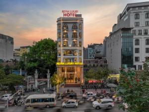 reyna luxury hotel