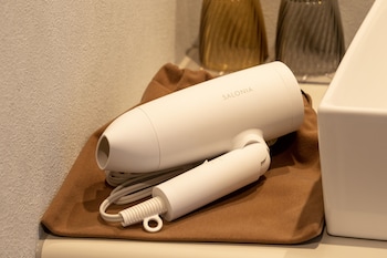 karaksa hotel colors tokyo yaesu