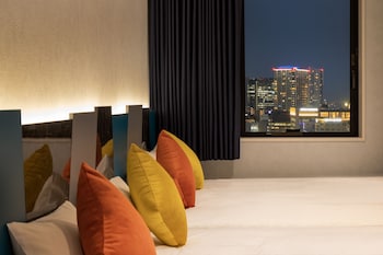 karaksa hotel colors tokyo yaesu