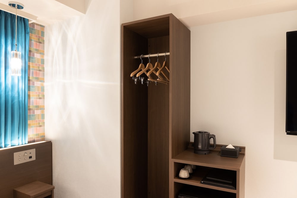 karaksa hotel colors tokyo yaesu