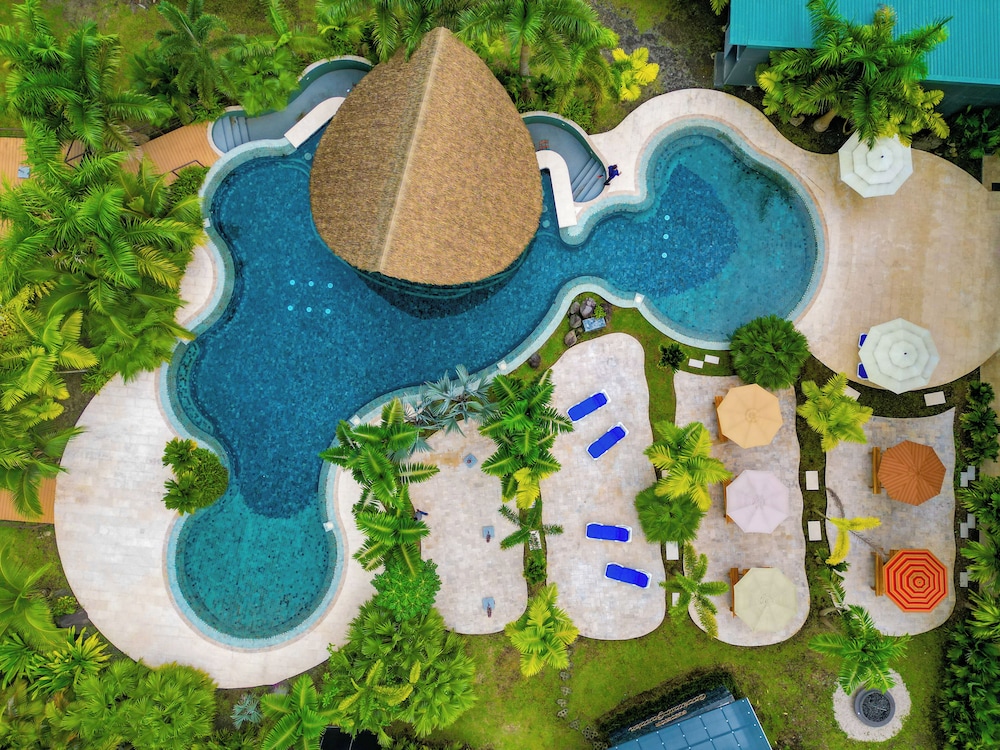 arenal backpackers resort