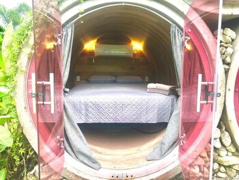 arenal backpackers resort